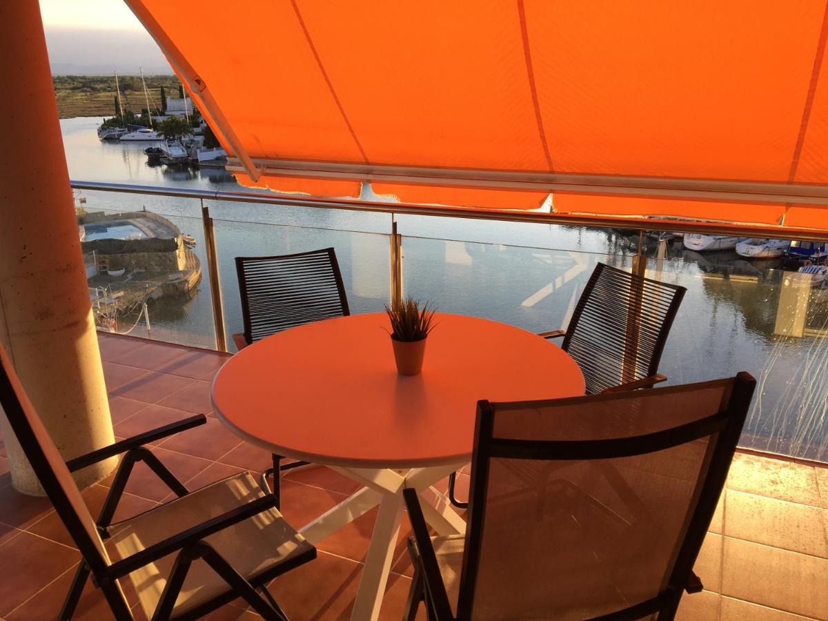 Vue Panoramique Sur La Mediterrannee, Sur Canal & Proche